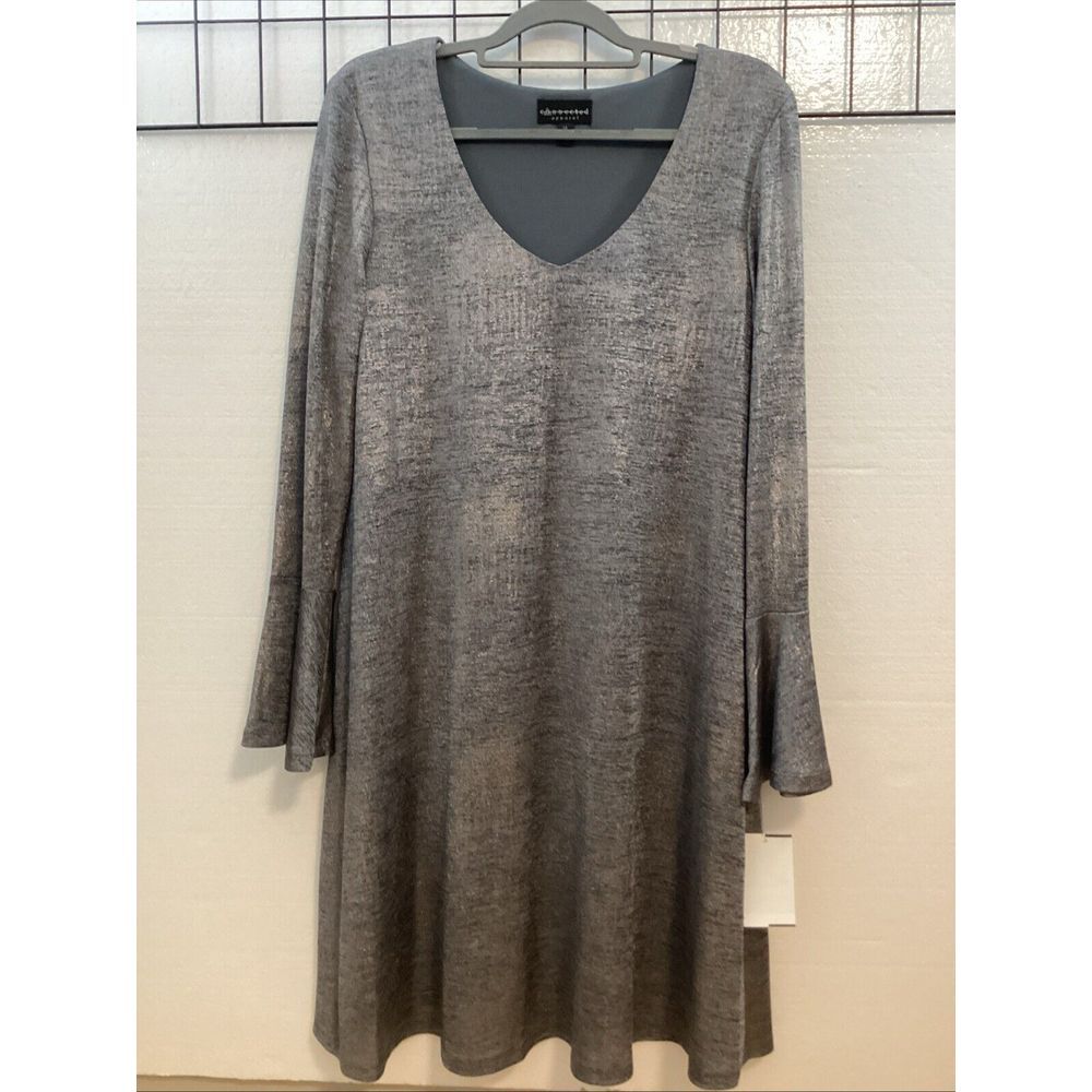 Connected Apparel Dress Size 14 Long Sleeve Shimmery Silver Party 59967